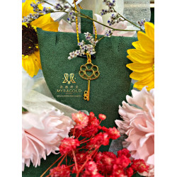 GOLD 916 KEY PENDANT - Weight: 1.57 g